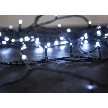 A MagicHome 560 LED-es karácsonyi lánc kültéri dekorációra készült, hideg fehér LED-ekkel és 8 fénymintával. 14 m hosszú lánc, 3 m-es hálózati kábellel, zöld színű kábel.